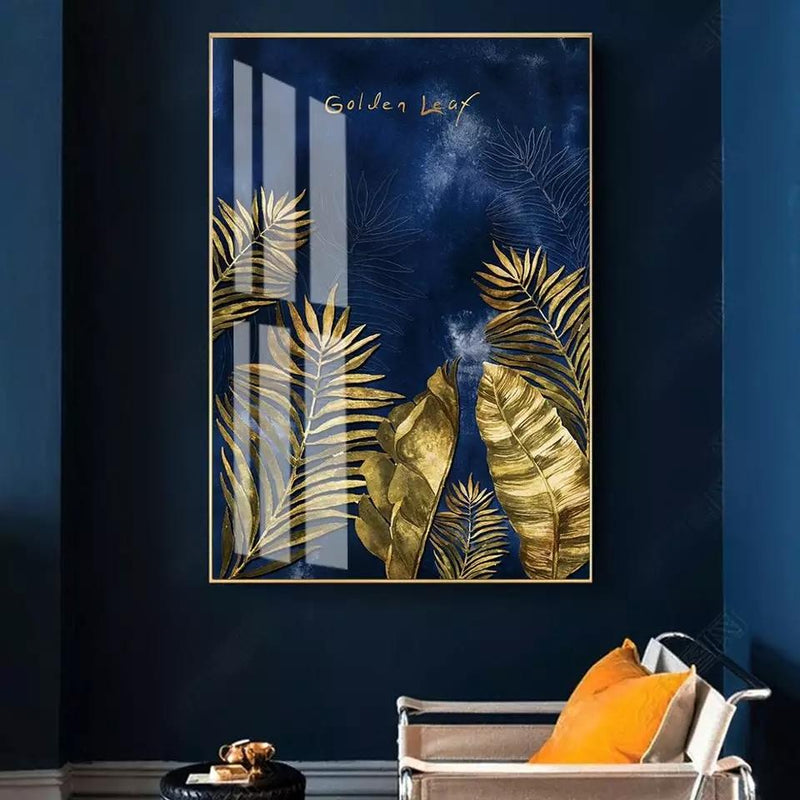 لوحة جدارية اوراق النبات الذهبية بخلفية زرقاء
